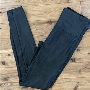 Spanx leggings size medium gray shimmer full length